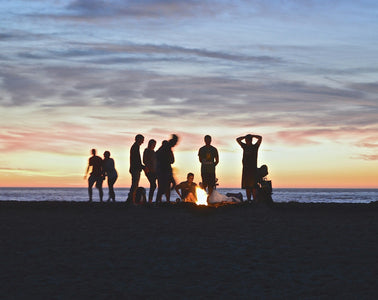 How to Host the Ultimate Beach Bonfire